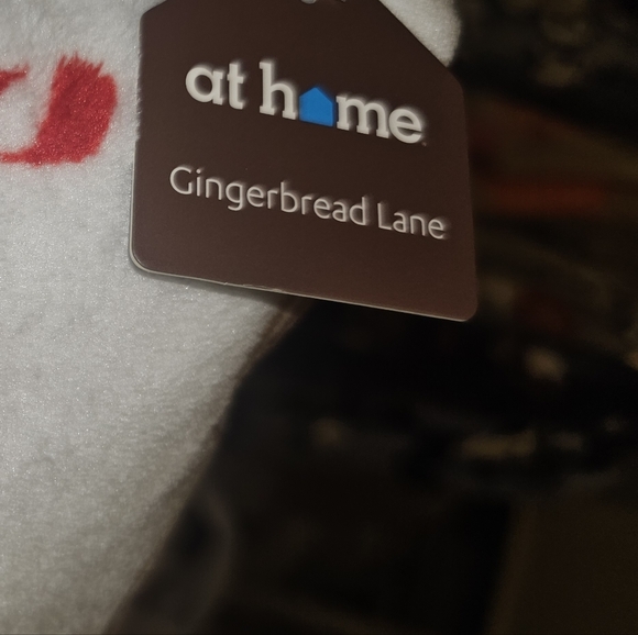 Gingerbread Lane Fleece set - Picture 2 of 6